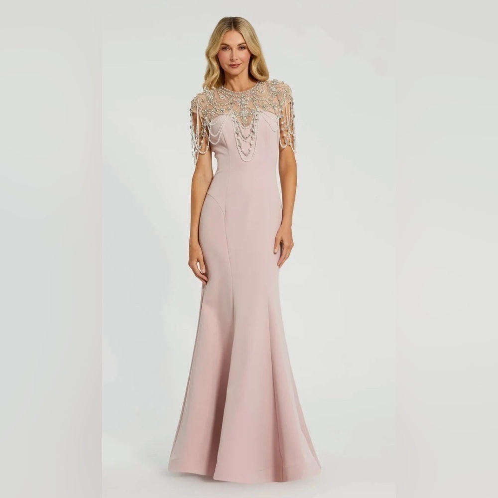 MAC DUGGAL
Pink Draped Pearl Beaded Mermaid Gown Size 6 Style 11775